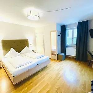 & Restaurant Fischer Altenstadt (Swabia)
